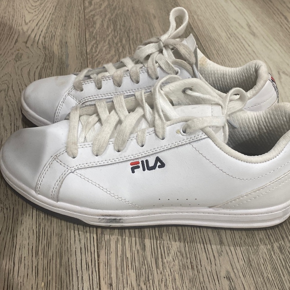 fila white tennis shoes❤️‍🩹